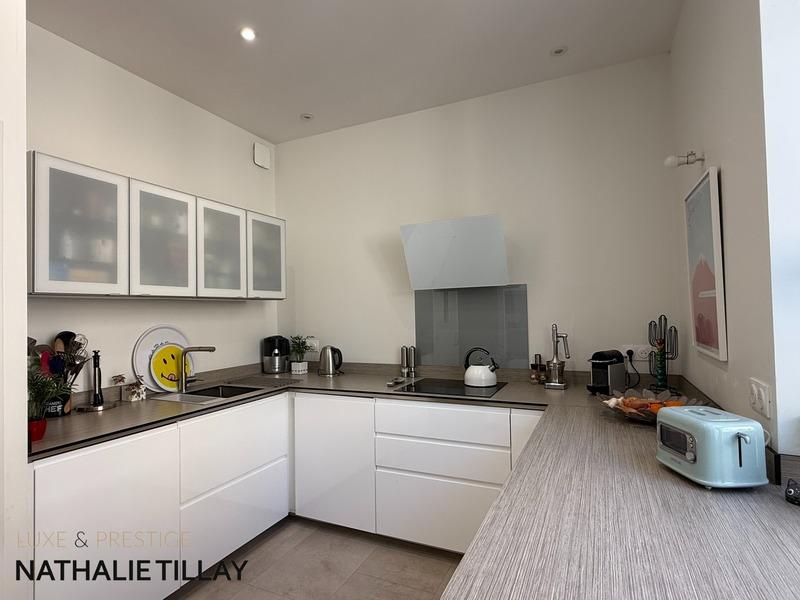 Maison bourgeoise - 270 m² - 7 pièces