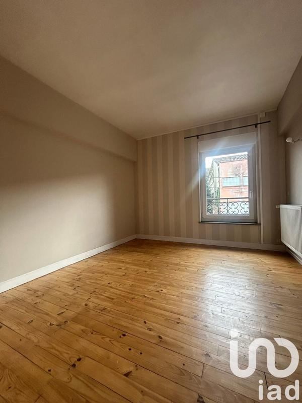 Maison - 222 m² - 12 pièces