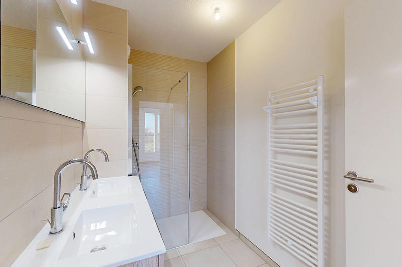 Appartement - 85 m² - 4 pièces