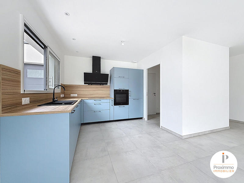 Maison - 95 m² - 4 pièces