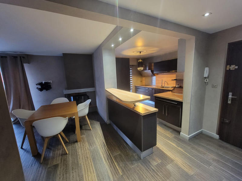 Appartement - 77 m² - 4 pièces