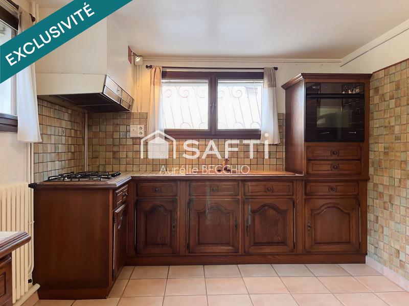 Maison - 140 m² - 5 pièces