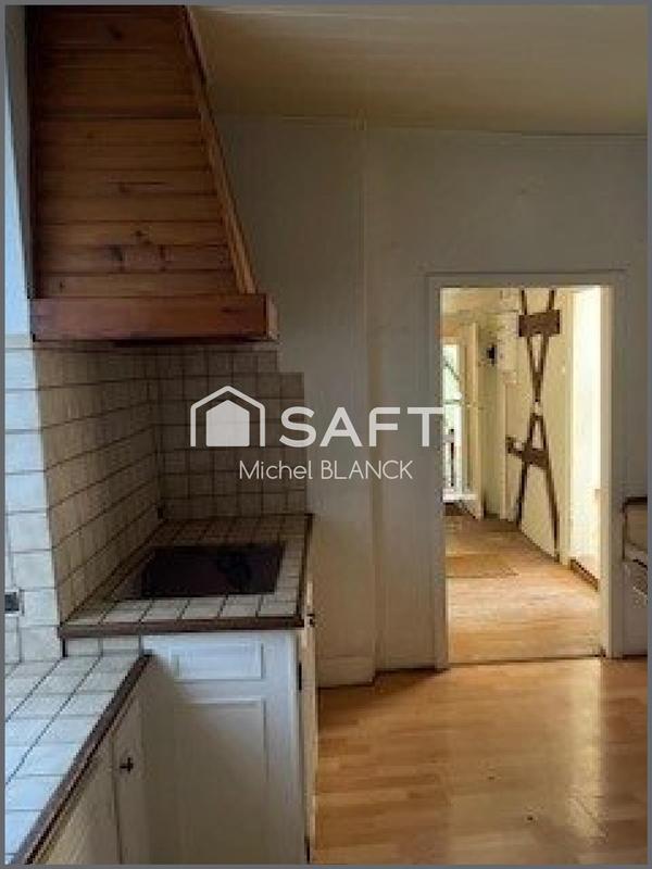 Maison - 110 m² - 8 pièces