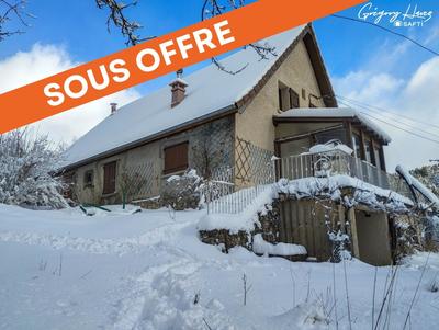 Maison - 137 m² - 6 pièces