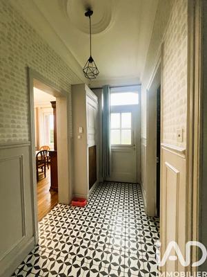 Maison - 188 m² - 8 pièces