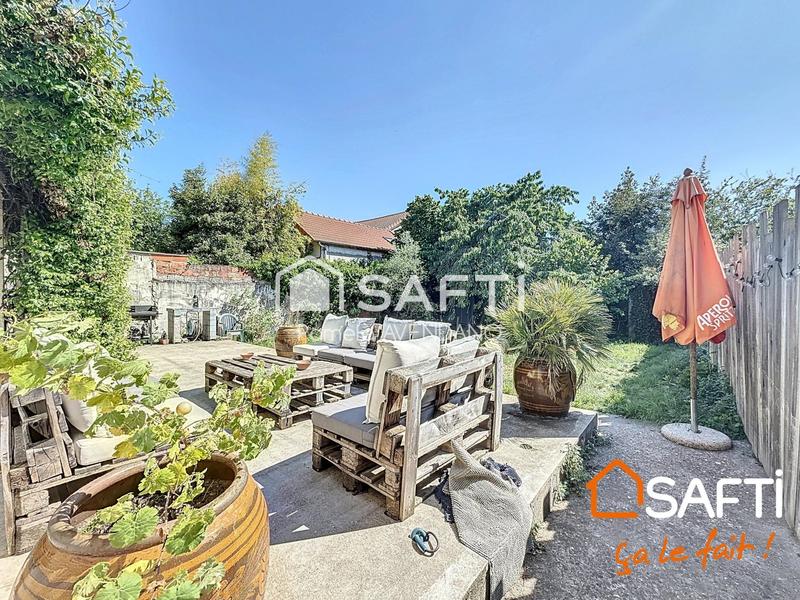 Villa - 200 m² - 8 pièces