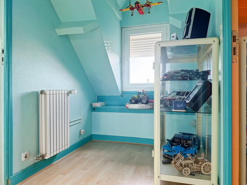 Maison traditionnelle - 138 m² - 9 pièces