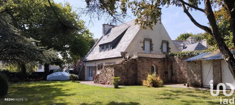 Maison - 168 m² - 8 pièces