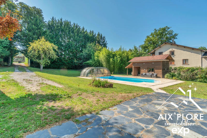 Maison - 120 m² - 5 pièces