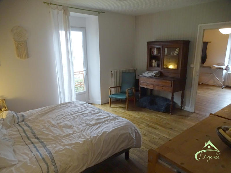 Maison ancienne - 179 m² - 7 pièces