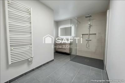 Maison - 260 m² - 7 pièces