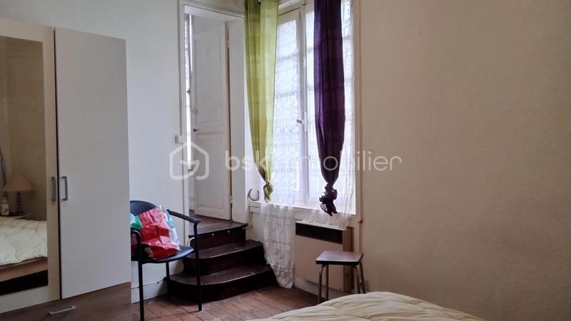 Immeuble - 200 m² - 9 pièces