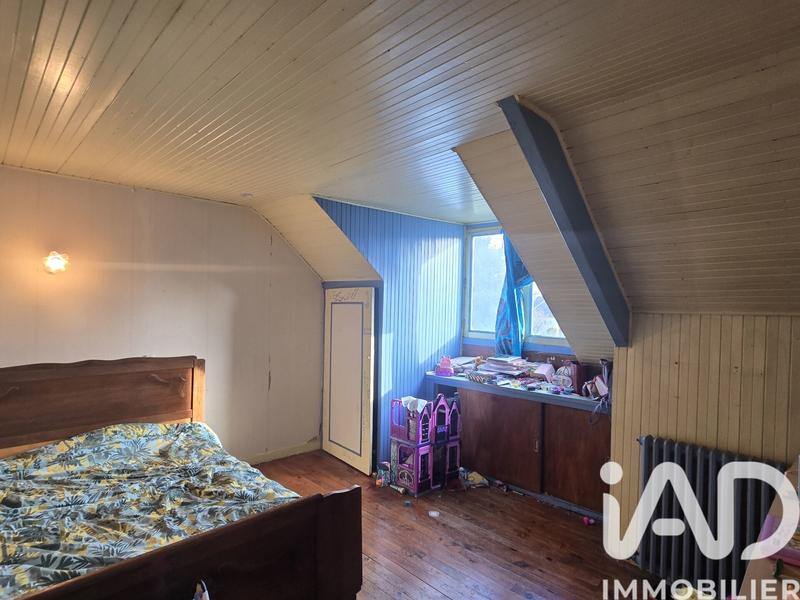 Maison - 96 m² - 4 pièces