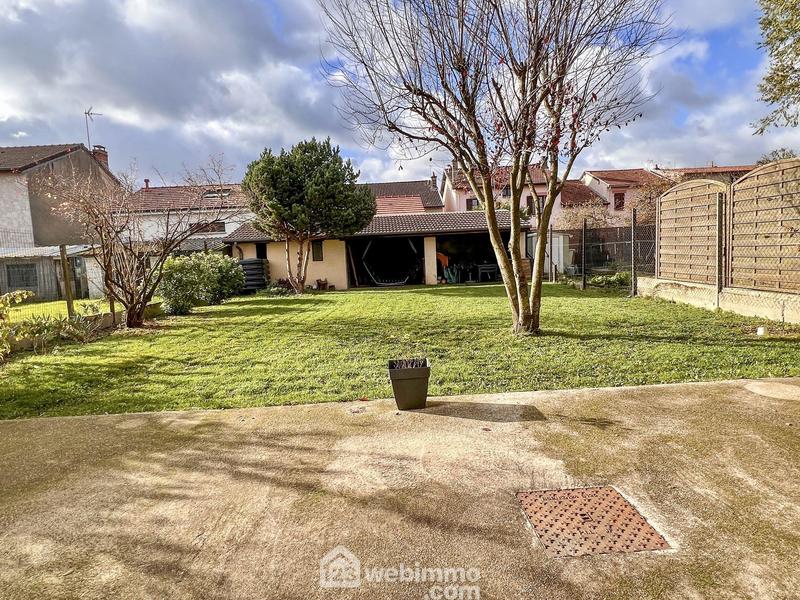 Maison - 170 m² - 8 pièces