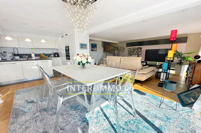 Duplex - 119 m² - 4 pièces