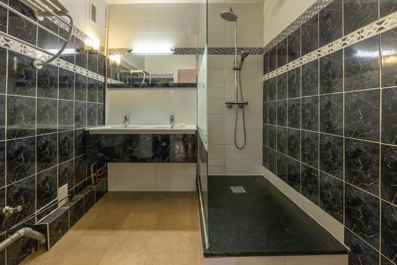 Appartement - 80 m² - 3 pièces