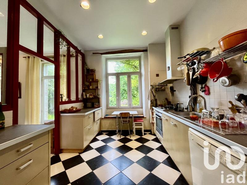 Maison - 628 m² - 18 pièces