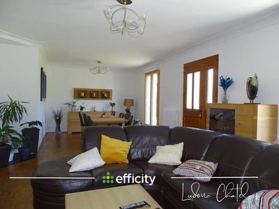 Maison - 172 m² - 5 pièces