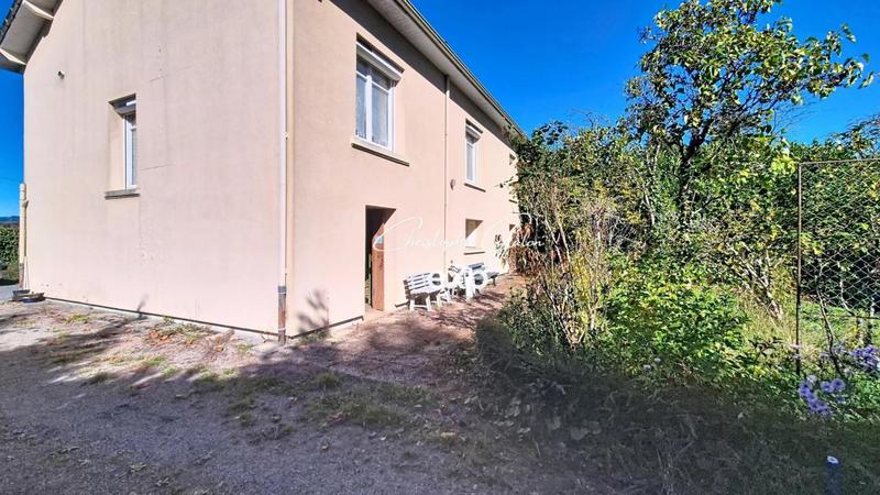 Maison - 140 m² - 7 pièces