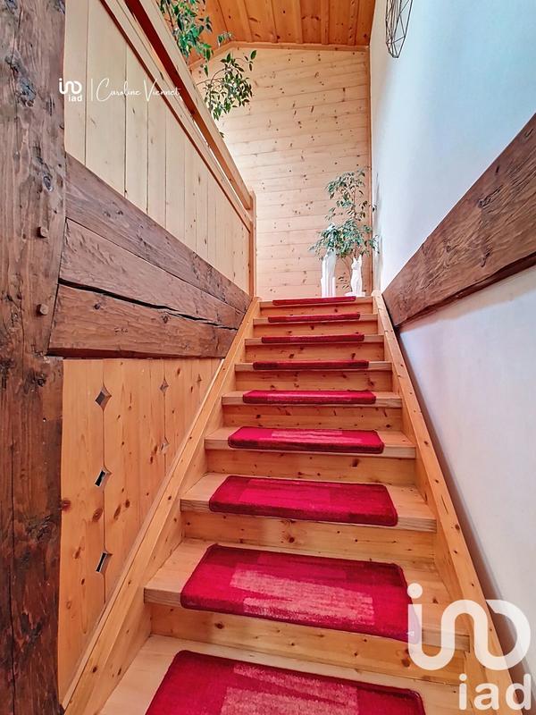 Maison de village - 181 m² - 7 pièces