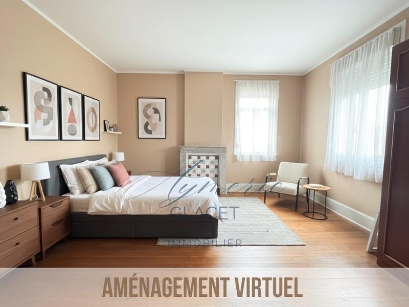 Maison - 234 m² - 7 pièces