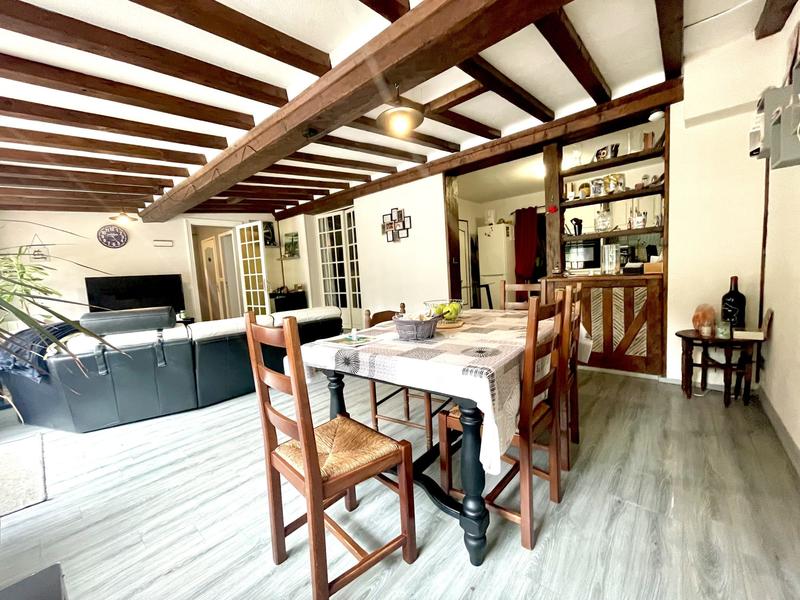 Maison - 163 m² - 7 pièces