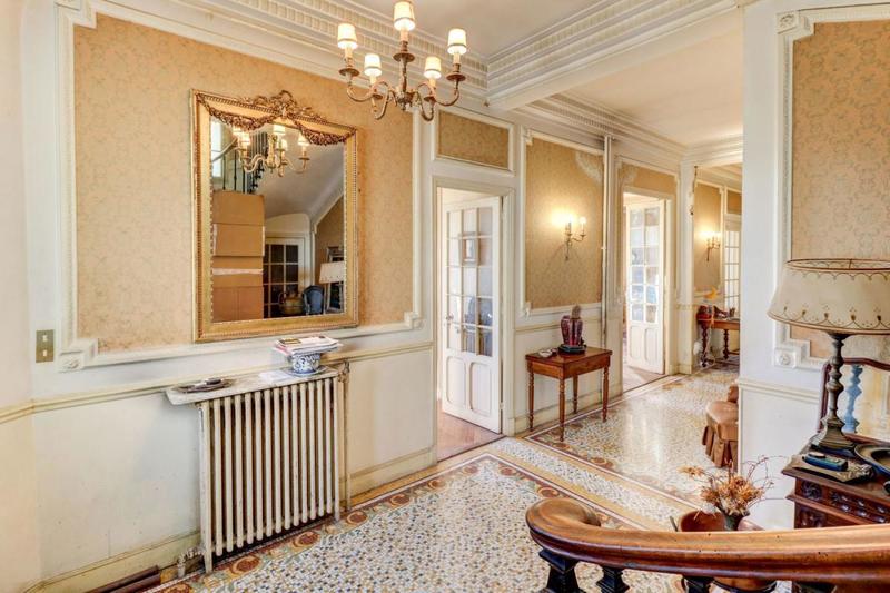 Hôtel particulier - 324 m² - 12 pièces