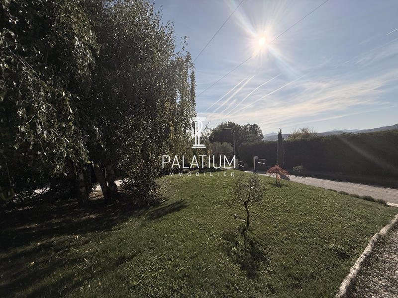 Maison - 138 m² - 4 pièces