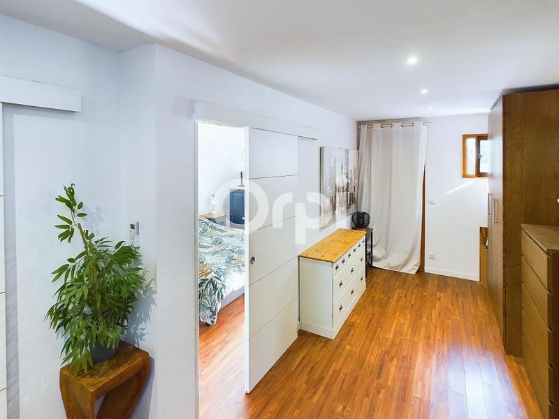 Maison - 95 m² - 3 pièces