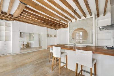 Studio - 38 m² - 1 pièce