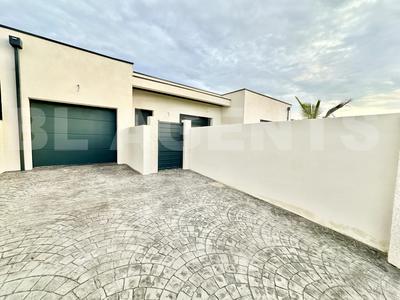 Maison contemporaine - 102 m² - 4 pièces