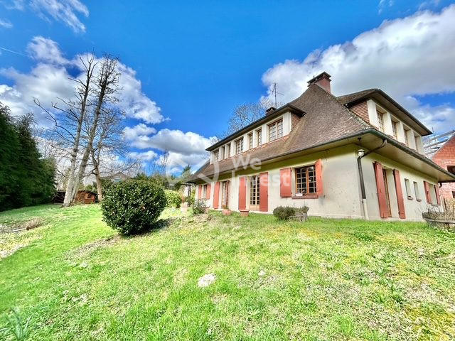 Maison ancienne - 226 m² - 8 pièces