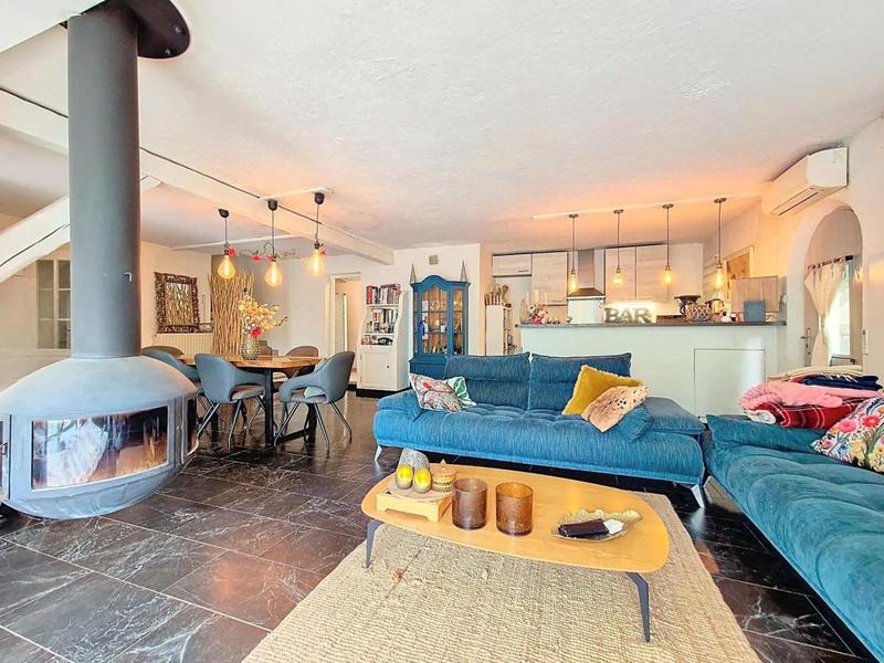 Mas - 189 m² - 7 pièces