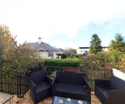 Maison - 191 m² - 6 pièces