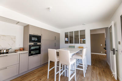 Maison - 209 m² - 7 pièces