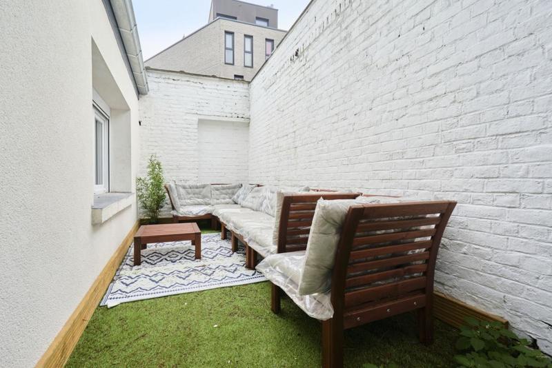 Maison - 164 m² - 10 pièces