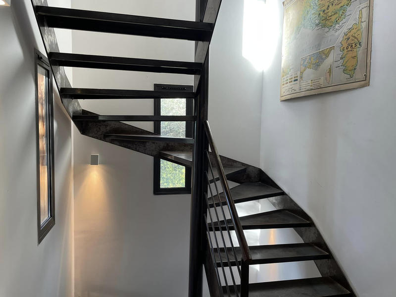 Maison - 158 m² - 6 pièces