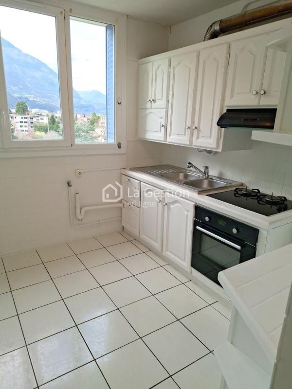 Appartement - 71 m² - 4 pièces