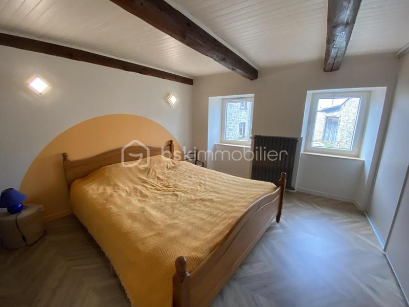 Corps de ferme - 190 m² - 5 pièces