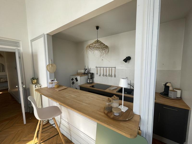 Appartement - 95 m² - 3 pièces