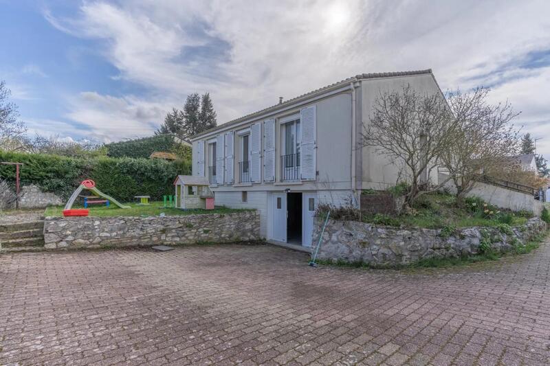 Maison - 83 m² - 4 pièces