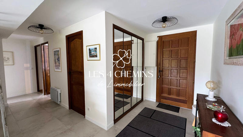 Villa - 140 m² - 5 pièces