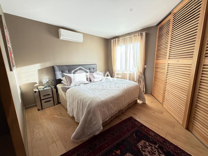 Villa - 188 m² - 5 pièces