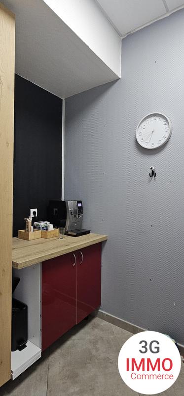 Fonds de commerce - Local commercial - 94 m²