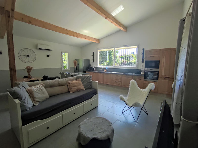 Maison - 270 m² - 11 pièces