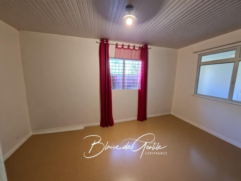 Propriété - 115 m² - 4 pièces