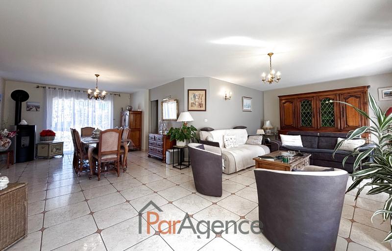 Maison - 143 m² - 4 pièces