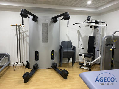 Local commercial - 290 m²