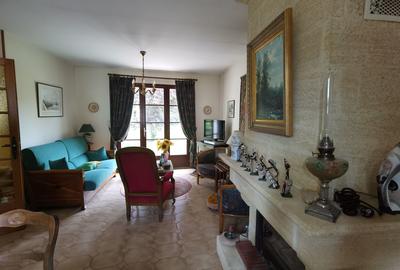 Maison - 85 m² - 5 pièces