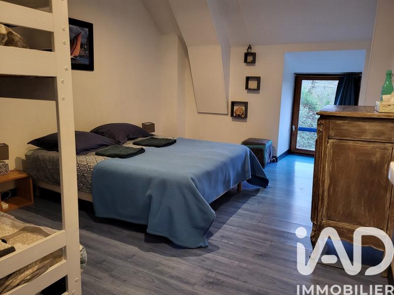 Maison - 288 m² - 11 pièces